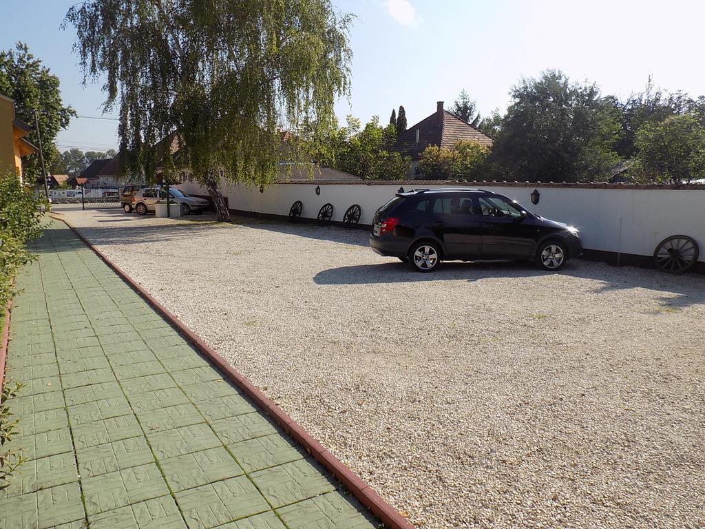 Platan Panzio Bed and Breakfast Nyúl Εξωτερικό φωτογραφία
