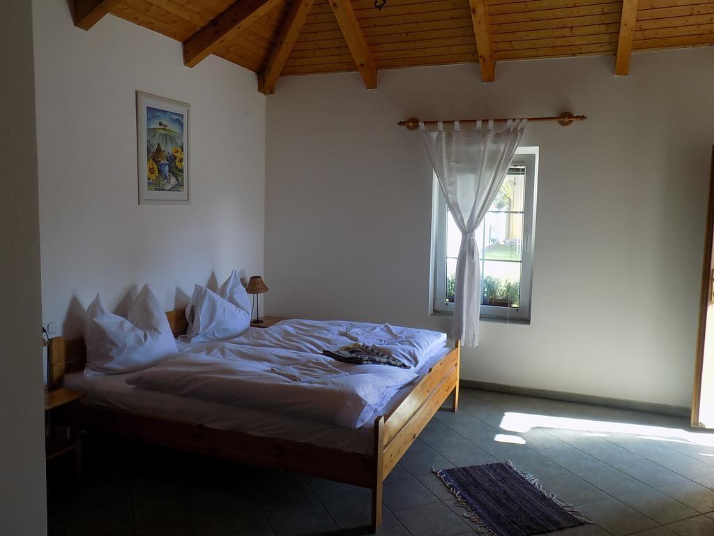 Platan Panzio Bed and Breakfast Nyúl Εξωτερικό φωτογραφία
